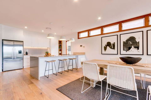 Sapphire Seas Beach House - Tourism Townsville 2