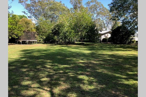 SAREAL PARK - Tourism Townsville 0