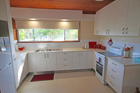 Sassafras - Unit 1 - Coffs Harbour - Tourism Townsville 1