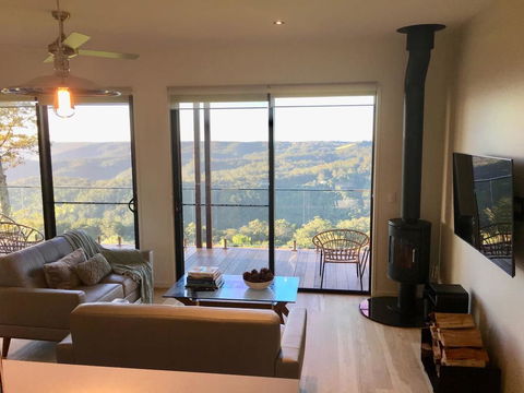 Scandinavian Cabin - Maleny - One Bedroom - Tourism Townsville 0