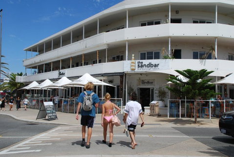 Scarborough Apartment - Tourism Townsville 2