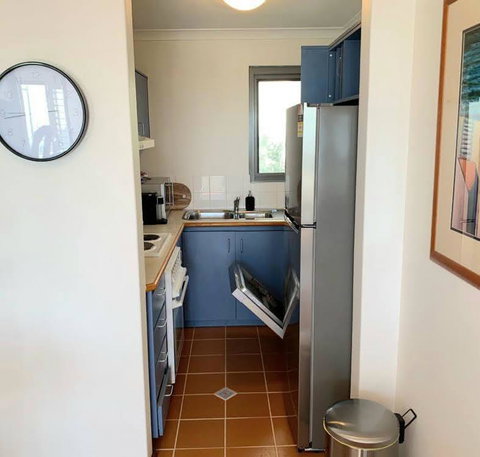 Scarborough Beach Front Resort - Shell Thirteen - Tourism Townsville 1