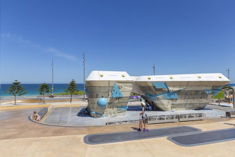 Scarborough Seaside Apartment 121 - Tourism Townsville 3