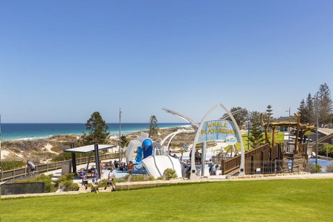 Scarborough Seaside Apartment 121 - Tourism Townsville 2