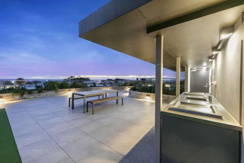 SEA TEMPLE - MORNINGTON - Tourism Townsville 1