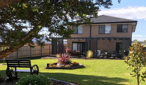 Seabreeze Haven -Wifi, Netflix, Pet Friendly Beach House - Tourism Townsville 1