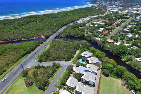 Seacove Resort - Tourism Townsville 1