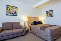 Book Cowes Accommodation Vacations Tourism Townsville Tourism Townsville