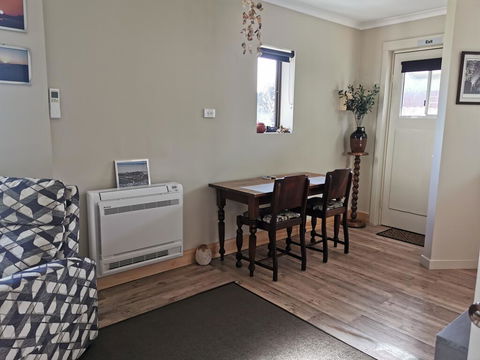 SEASAND HIDEAWAY - Tourism Townsville 1