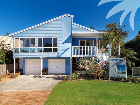 Seascape - Tourism Townsville 0