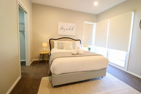Seaside Escape - Tourism Townsville 3