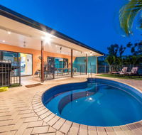 Seaside Hideaway- Hideaway Bay - Tourism Townsville
