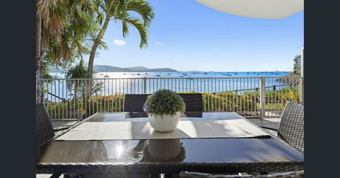 Serenity Shores - Tourism Townsville 0