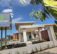 Seven Pines Motor Inn - Tourism Townsville