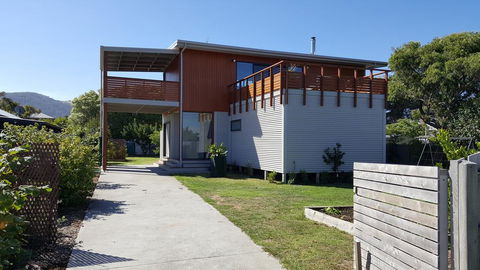 SeymourViews Apollo Bay - Tourism Townsville 0