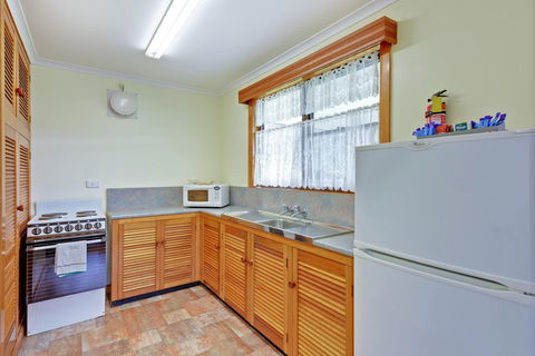 Sharonlee Strahan Villas - Tourism Townsville 2