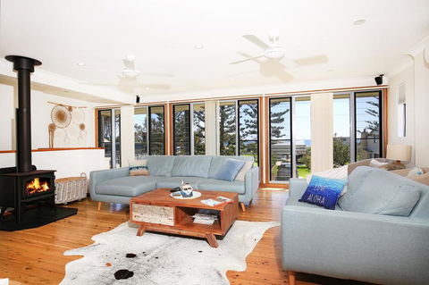 Shores - Pet-Friendly - 1 Min Walk To Beach - Tourism Townsville 0
