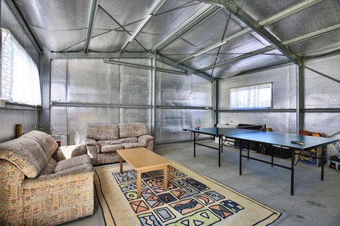 Shores - Pet-Friendly - 1 Min Walk To Beach - Tourism Townsville 2