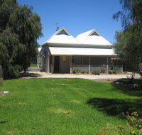 Showgrounds Cottage Naracoorte