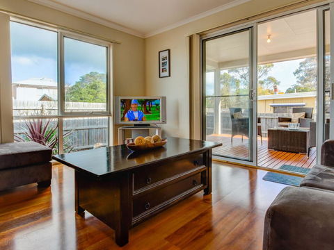 Silver Beach - Tourism Townsville 0