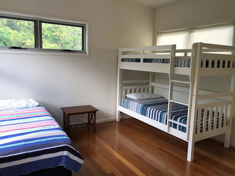 Sinclair - Rainbow Beach, Modern Beach House Close To Everything, Free Wi-Fi - Tourism Townsville 2