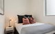 Sleek Skyline View Apartment Ideal For City Break - thumb 2
