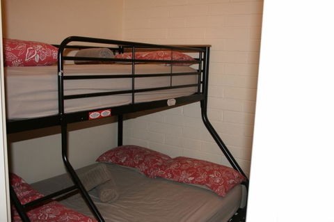 Snow Ski Apartments 31 - Tourism Townsville 2