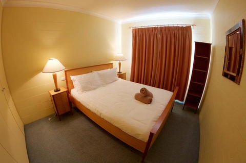 Snow Ski Apartments 41 - Tourism Townsville 2