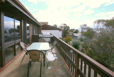 Snowy Saga 2 - Jindabyne - Tourism Townsville 3