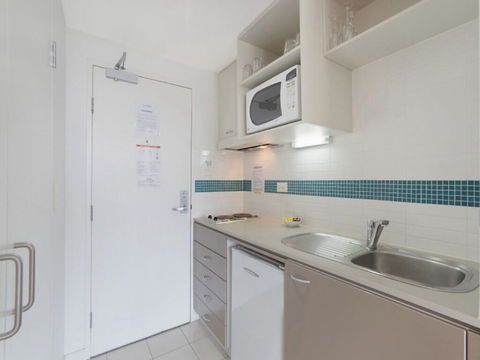 Soho - Ettalong Beach Resort - Tourism Townsville 2
