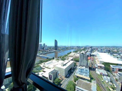 South Bank Riverside Sub Apartment - Tourism Townsville 3