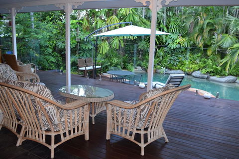 South Pacific Bed & Breakfast - Tourism Townsville 0