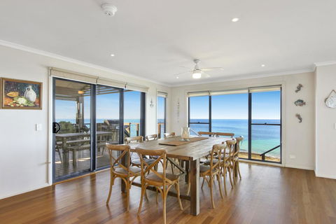 South Pacific Crescent 75, Ulladulla - Tourism Townsville 1