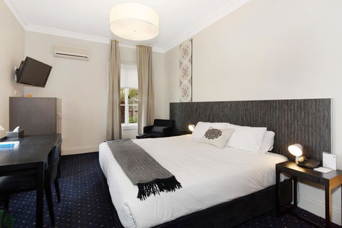 Sovereign Hill Hotel - Tourism Townsville 0