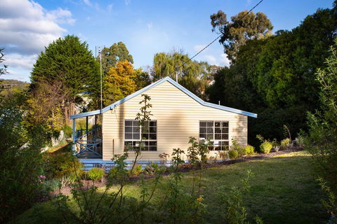 Springview Cottage - Tourism Townsville 3