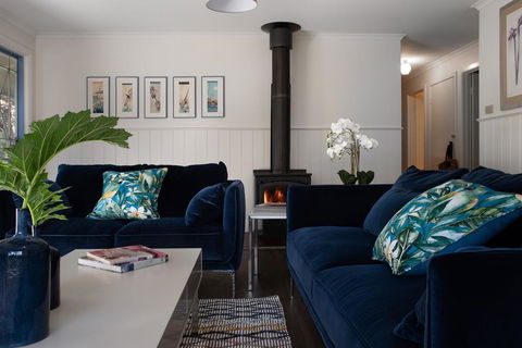 Springview Cottage - Tourism Townsville 0