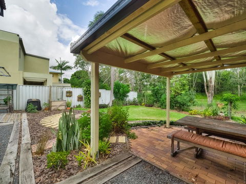 Starfish Shack By The Sea - Tourism Townsville 3