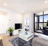 STH2 - Stunning Resort Style 1BR w Wifi Gym 4 ppl - Tourism Townsville