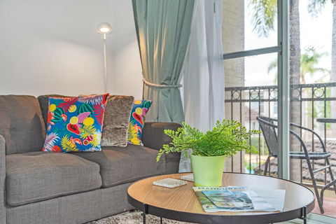 Studio 38 On The Terrace - Tourism Townsville 1