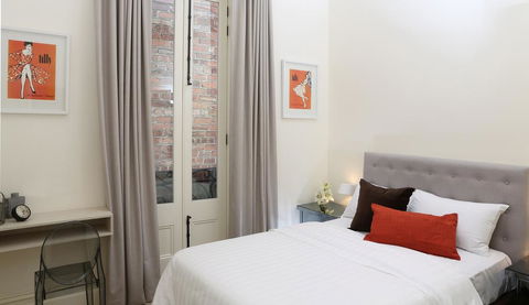 Studio 4 - Saint George Accommodation - Tourism Townsville 0