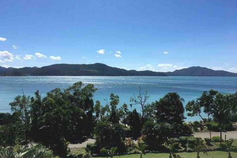 Stunning Catseye Beach Location With Amazing Views - Hibiscus 207 - Tourism Townsville 0