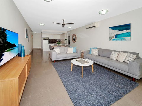 Stunning Ground Floor City Apartment. - Tourism Townsville 0