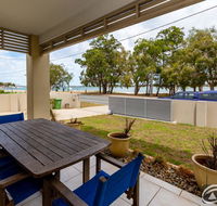 Stunning Waterfront Home with pool - Sylvan Beach Esp Bellara - Tourism Townsville