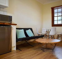 Stylish Cute Cottage in McMahons Point - Tourism Townsville