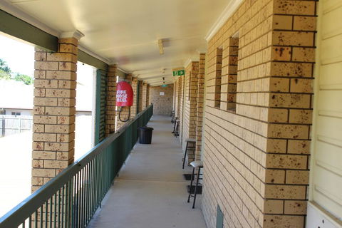 Sun Plaza Motel - Mackay - Tourism Townsville 3