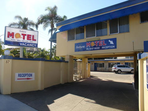 Sunburst Motel - Tourism Townsville 3