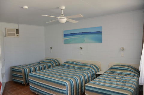 Sunburst Motel - Tourism Townsville 2