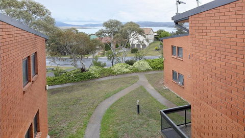 Sunrise 16, 3 Bedroom Apartment - Tourism Townsville 1