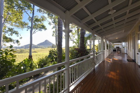 Sunrise At Sanquar, Noosa Hinterland - Tourism Townsville 3