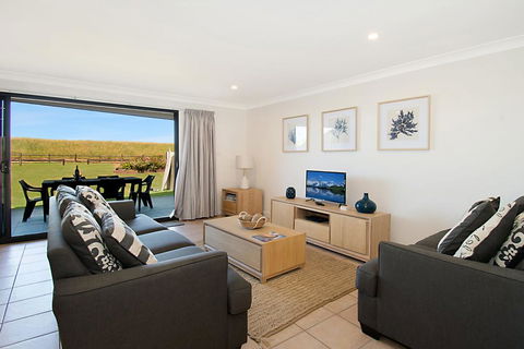 Sunrise Reef Unit 4 - Lennox Head - Tourism Townsville 3